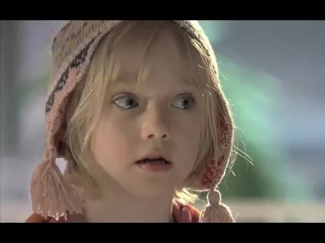 【越哥】女儿发现爸爸和别人不一样，长大后她才明白爸爸智商只有7岁！